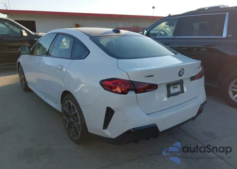 2025 BMW 228 Gran Coupe xDrive z USA, uszkodzony, nr VIN WBA23GG02S7S55397